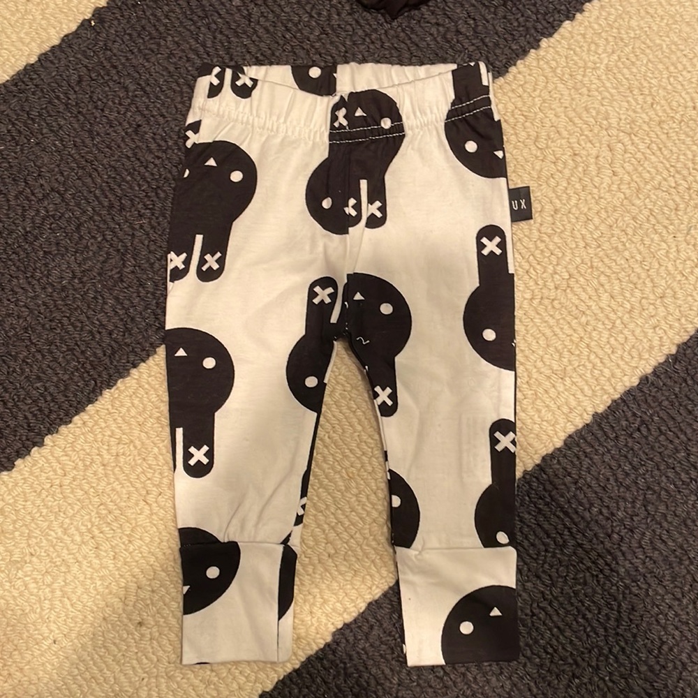 Huxbaby pants 0-3 never worn